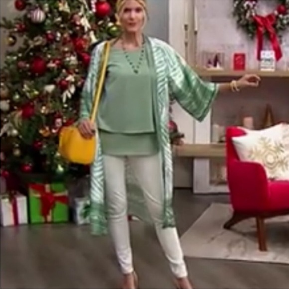 NWT Sassy Jones Multi Color Print Wrap. Brn, Cream Aztec Animal. Coverup… - Picture 10 of 10